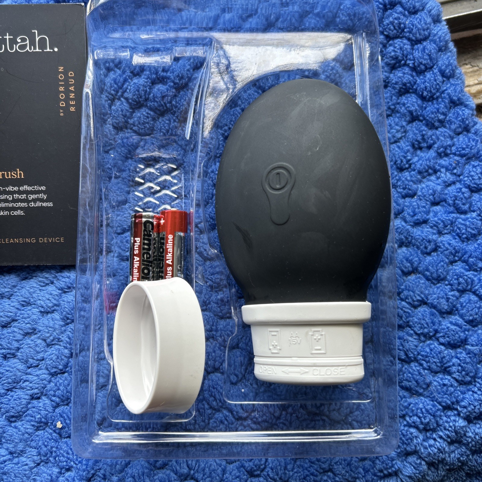 Buttah Skin by Dorion Renaud Buttah Vibe Cleansing Brush Stand & Batteries NEW