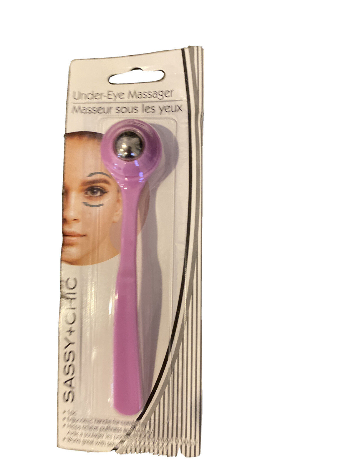 Sassy + Chic Under-Eye Massager Reduce Puffiness & Eye Fatigue Lavender Roller
