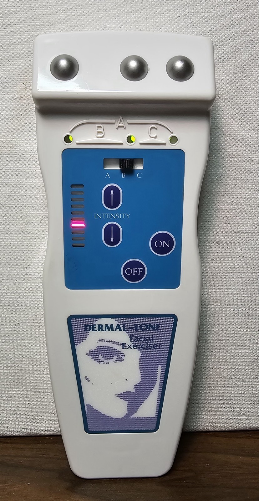 Genuine Original Dermal-Tone Facial Exerciser Treatment Tested NO AC ADAPTER