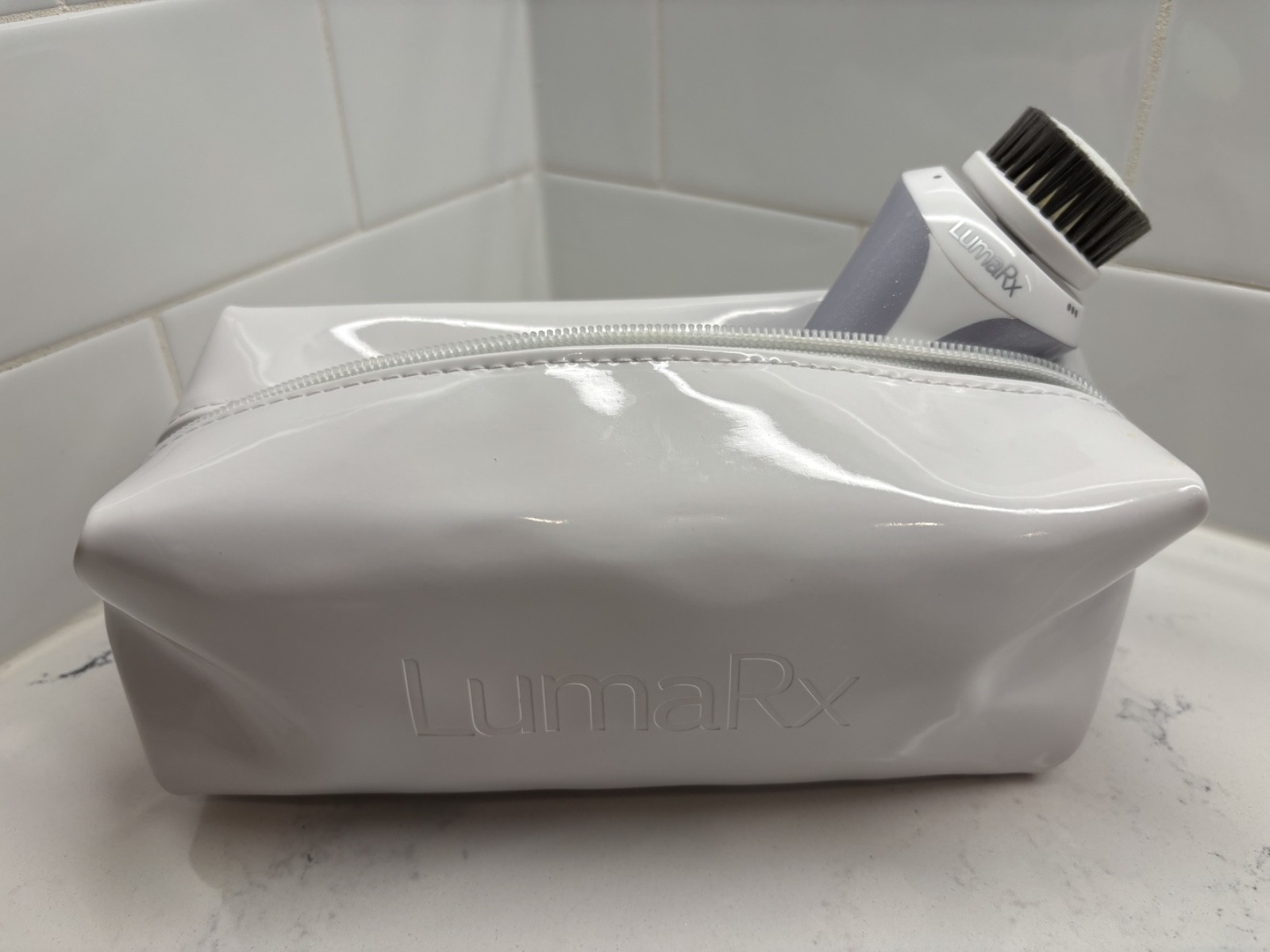 LumaRx Facial Cleansing Brush 3 Brush Heads Rechargeable w/ Bag + Carrying Case