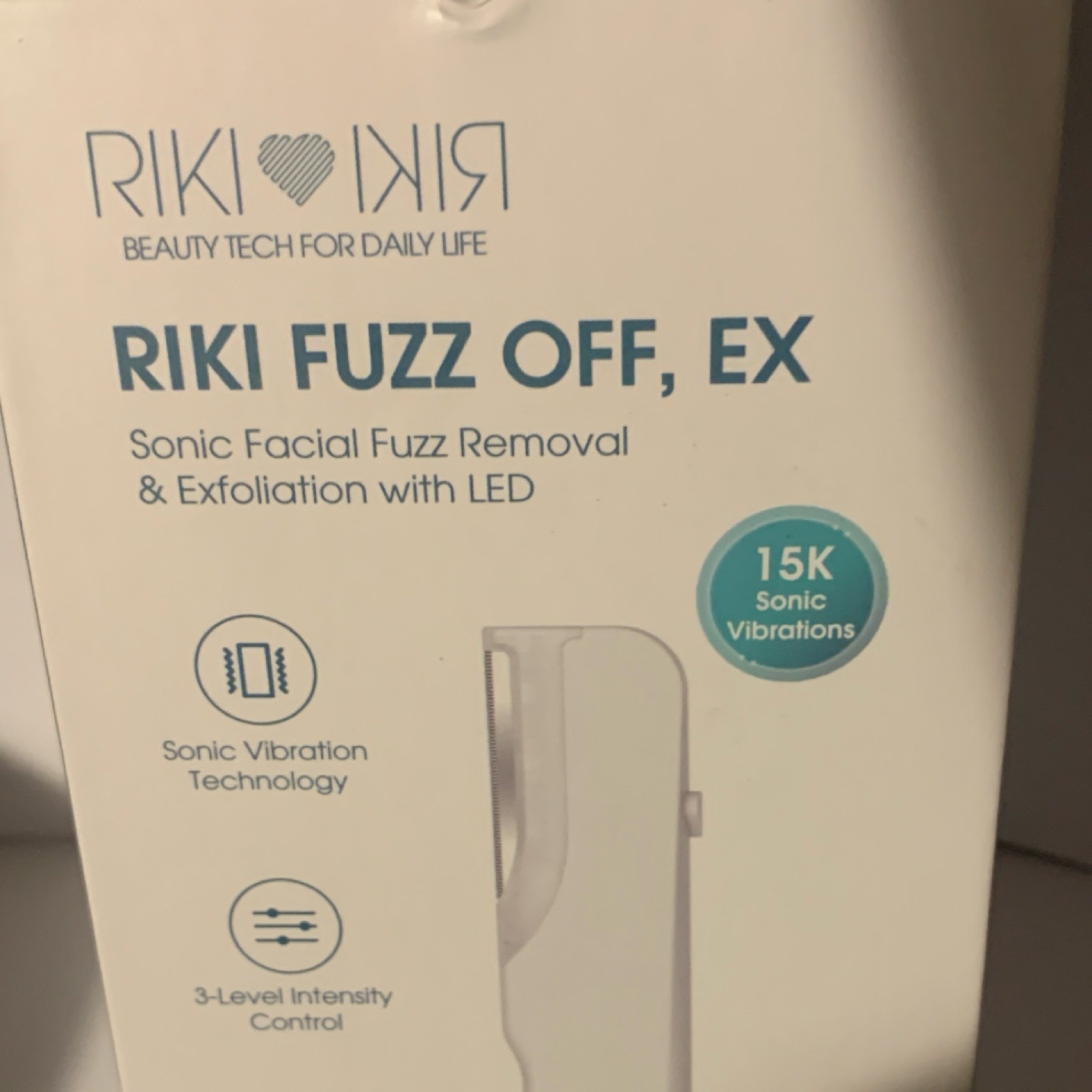 RIKI FUZZ OFF Sonic Facial Fuzz Removal w/LED + 25 Blade Refills NEW