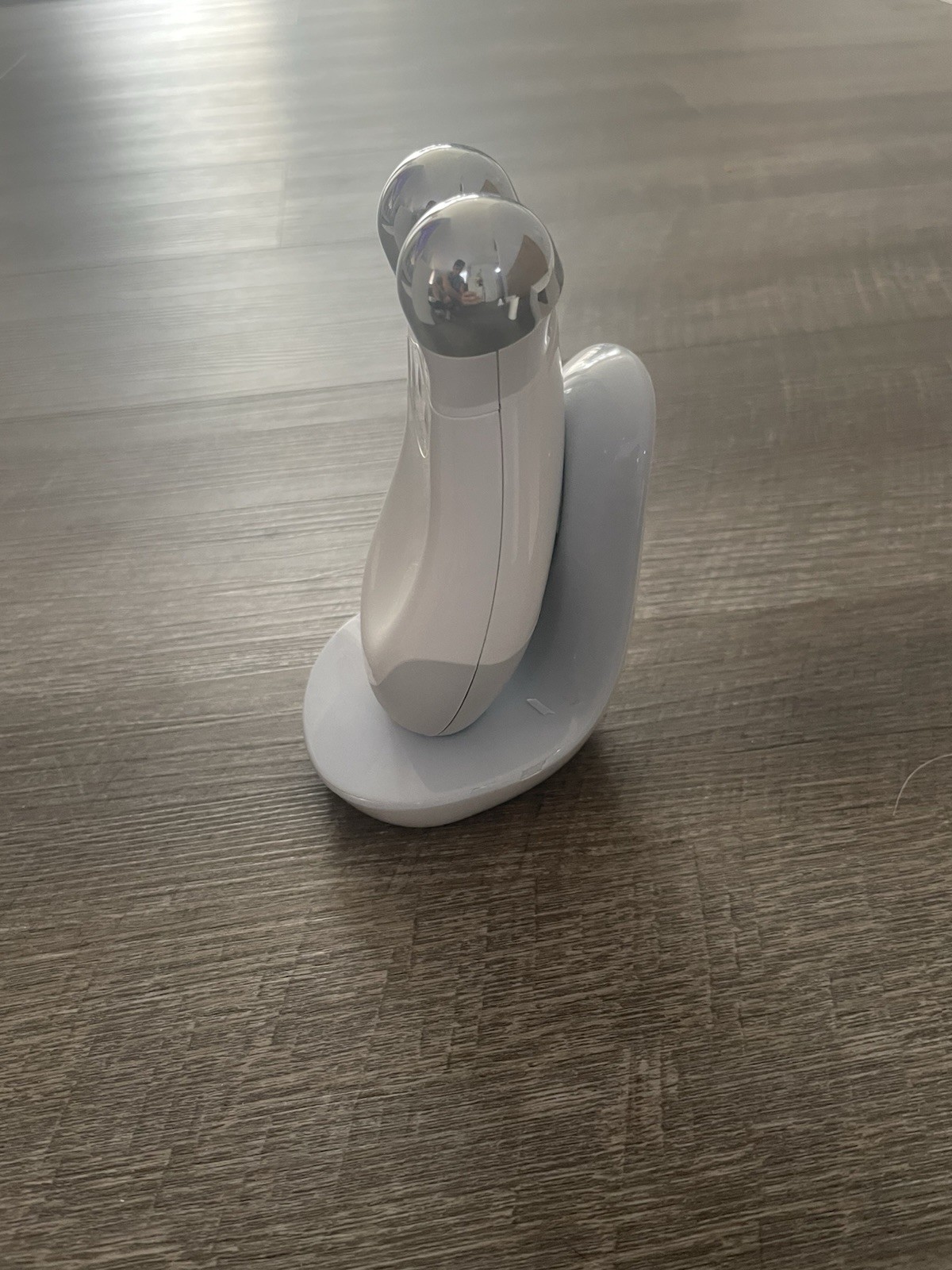 Nuface Trinity Advanced Facial Toning Device Tone Lift And Contour Anti Aging