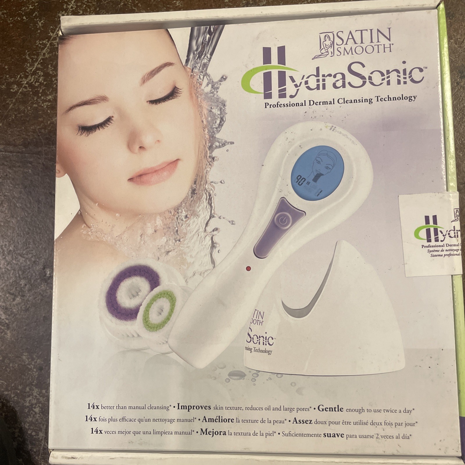 Satin Smooth HydraSonic Dermal Cleansing System with Brush Heads