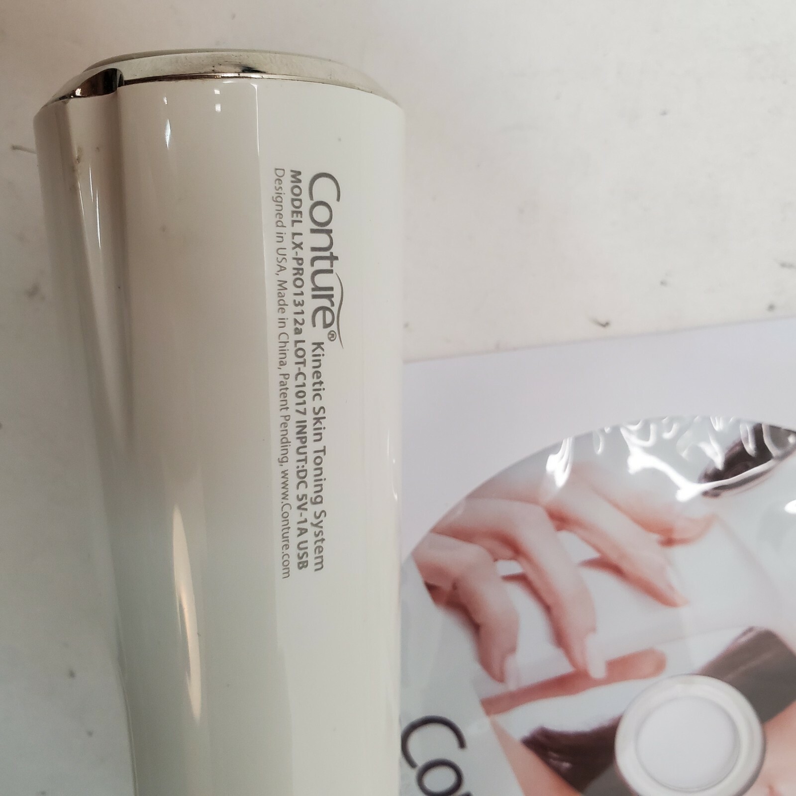 Conture Kinetic Face Neck Skin Toning Enhancement System NO POWER CORD UNTESTED