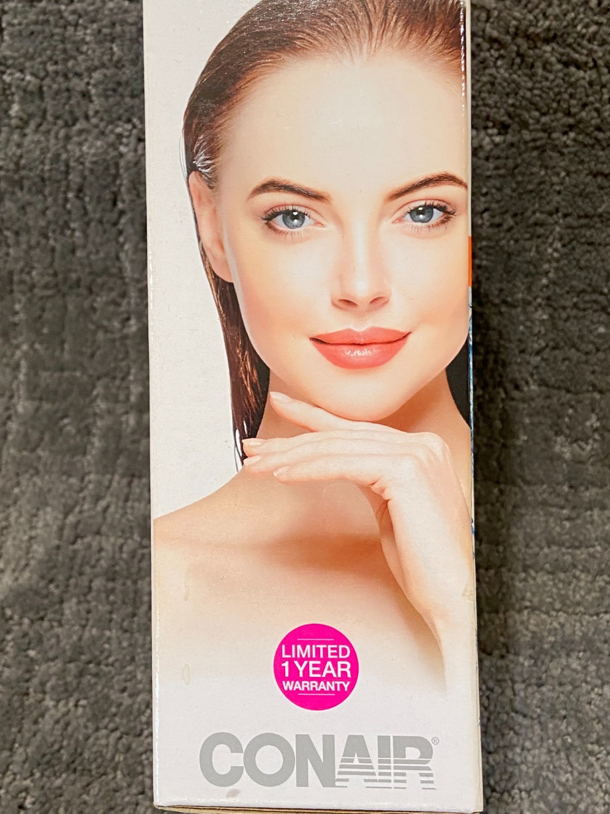 Conair True Glow Battery Operated Facial Kit with 3 Brushes ~ New in Box
