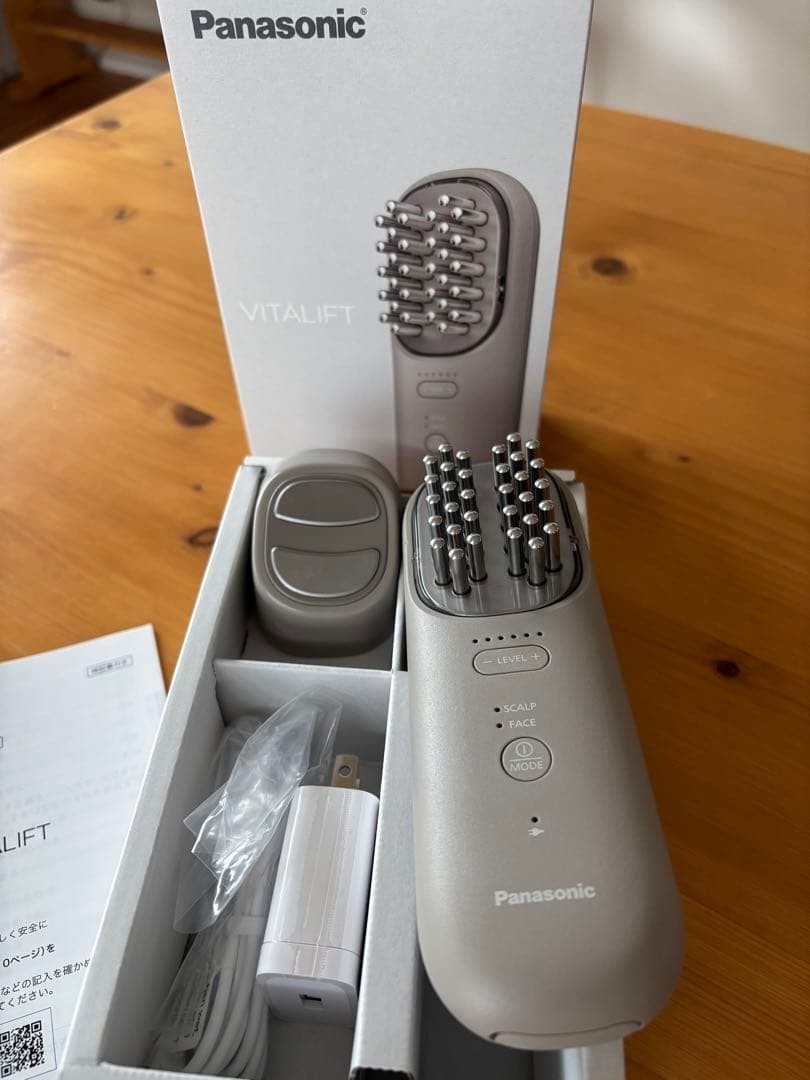 Panasonic VITALIFT Brush EH-SP60-H EMS Ion Facial Lift Care Device AC100-240V