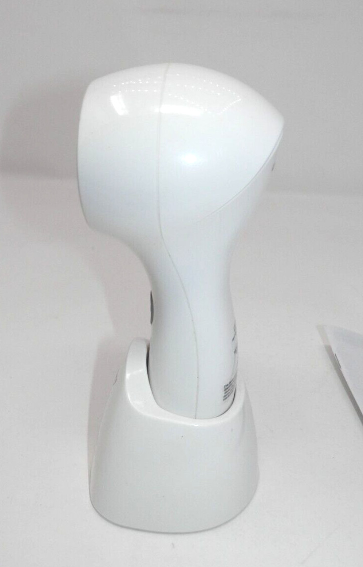 Stanley Essentials SONIC FACIAL CLEANSING BRUSH w/Refills Battery Power 2 Speed