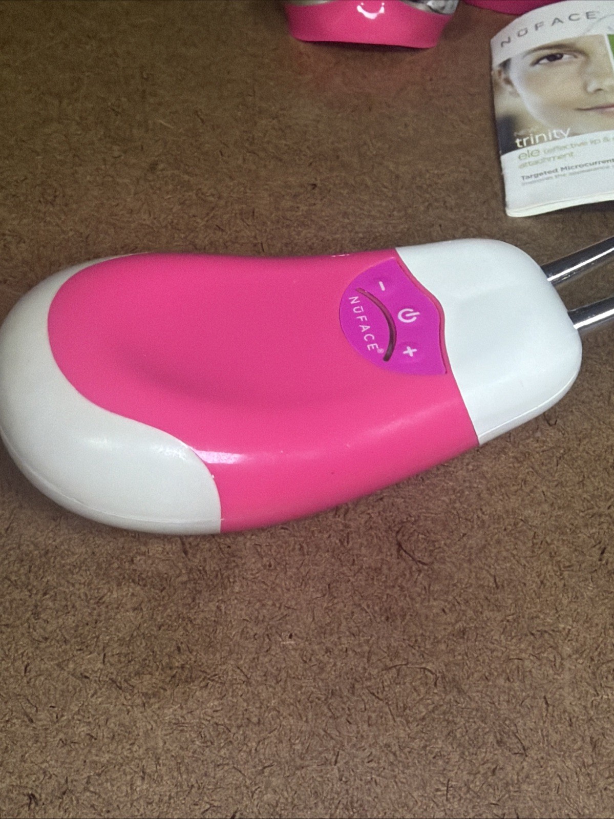 NuFACE Trinity Microcurrent Toning Device Pink w/ Eye & Lip Accessories Used!