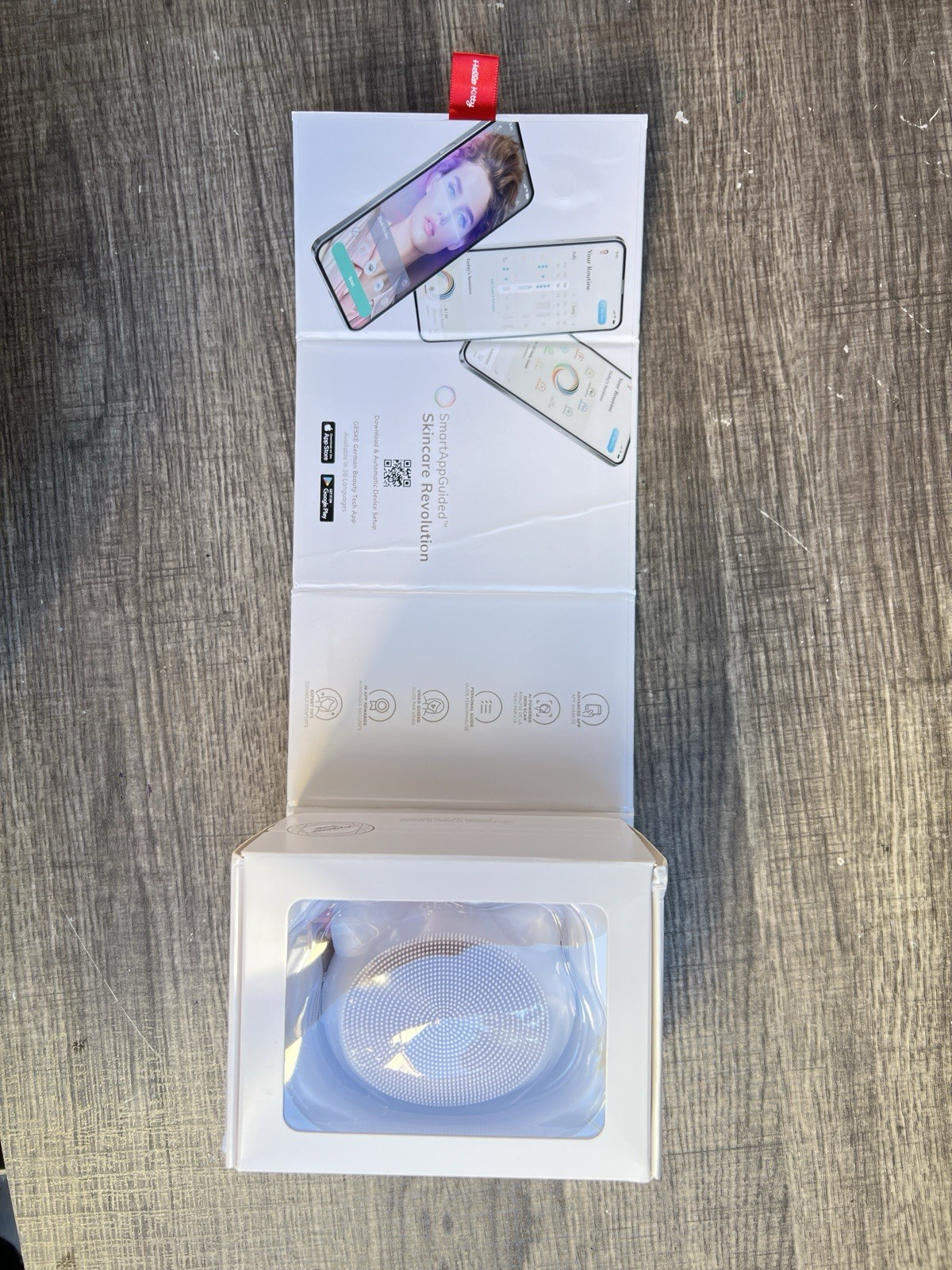 GESKE x Hello Kitty Sonic Facial Brush 4 in 1 | Electric Facial Cleansing Brush