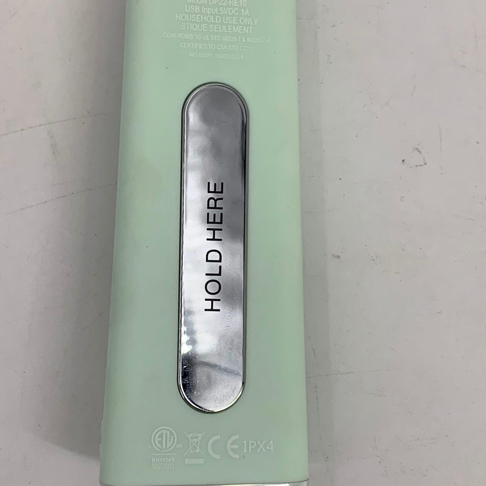 DERMAFLASH DERMAPORE+ Ultrasonic Pore Extractor & Skincare Infuser Mint Green