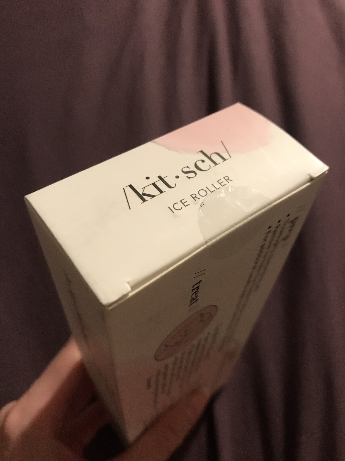 Bnib! – Kit Sch Face Ice Roller