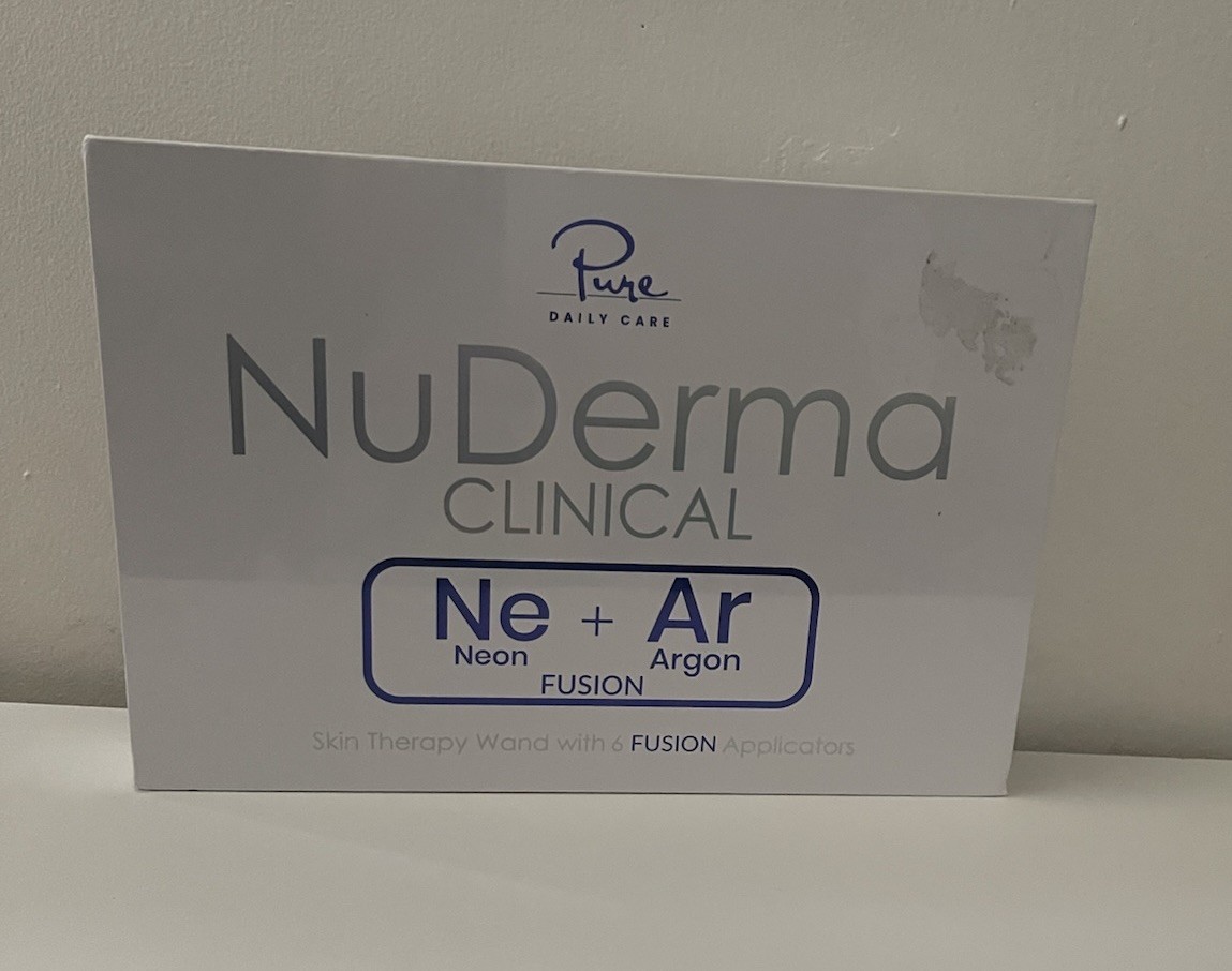 Pure Daily Care NuDerma Clinical Ne+Ar Skin Therapy Wand for Wrinkles 110V NEW