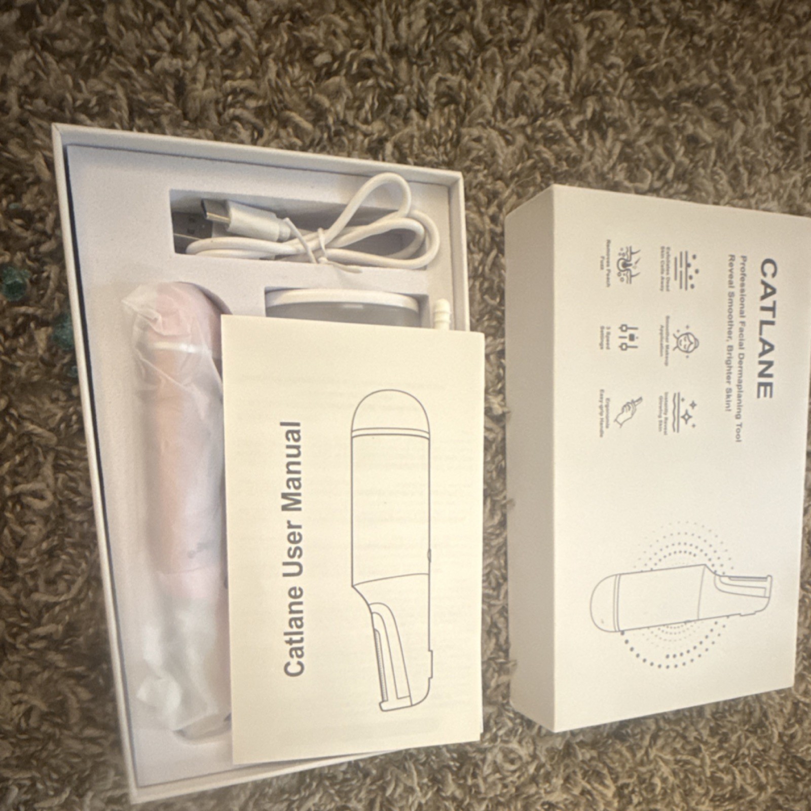 CATLANE Facial Dermaplaning Tool Exfoliating Pink USB Ergonomic Easy-Grip
