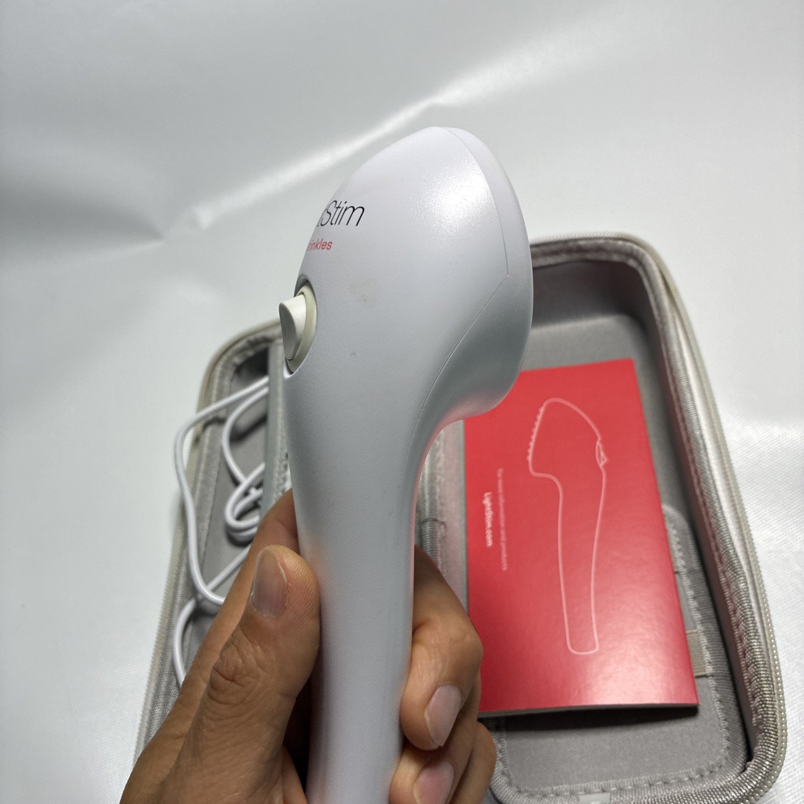 LightStim for Wrinkles LED Light Therapy Multi Wavelength FDA Cleared case