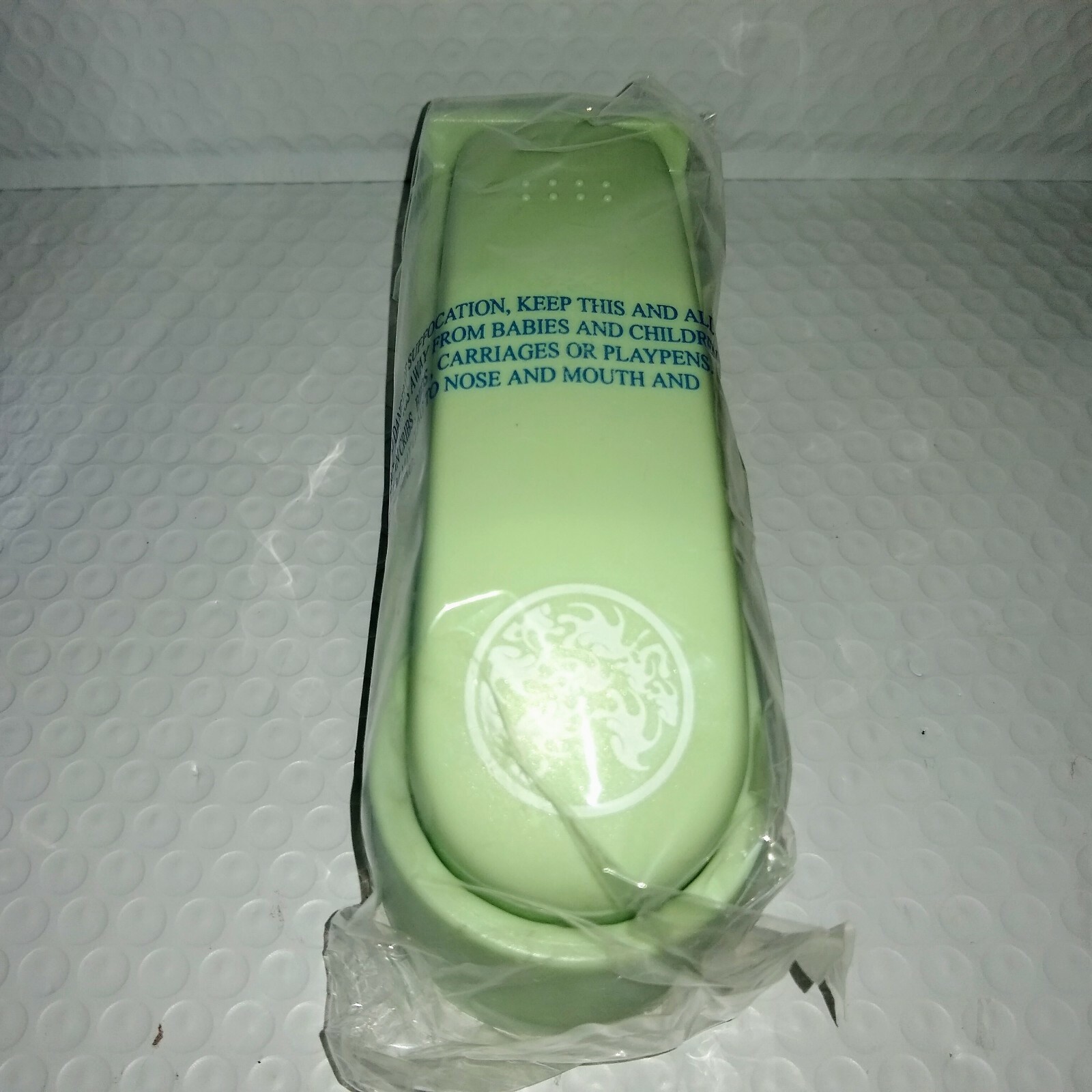 Avon Wellness HOME FACIAL SPA SET 2003 New Still Sealed 3 Attachmernts