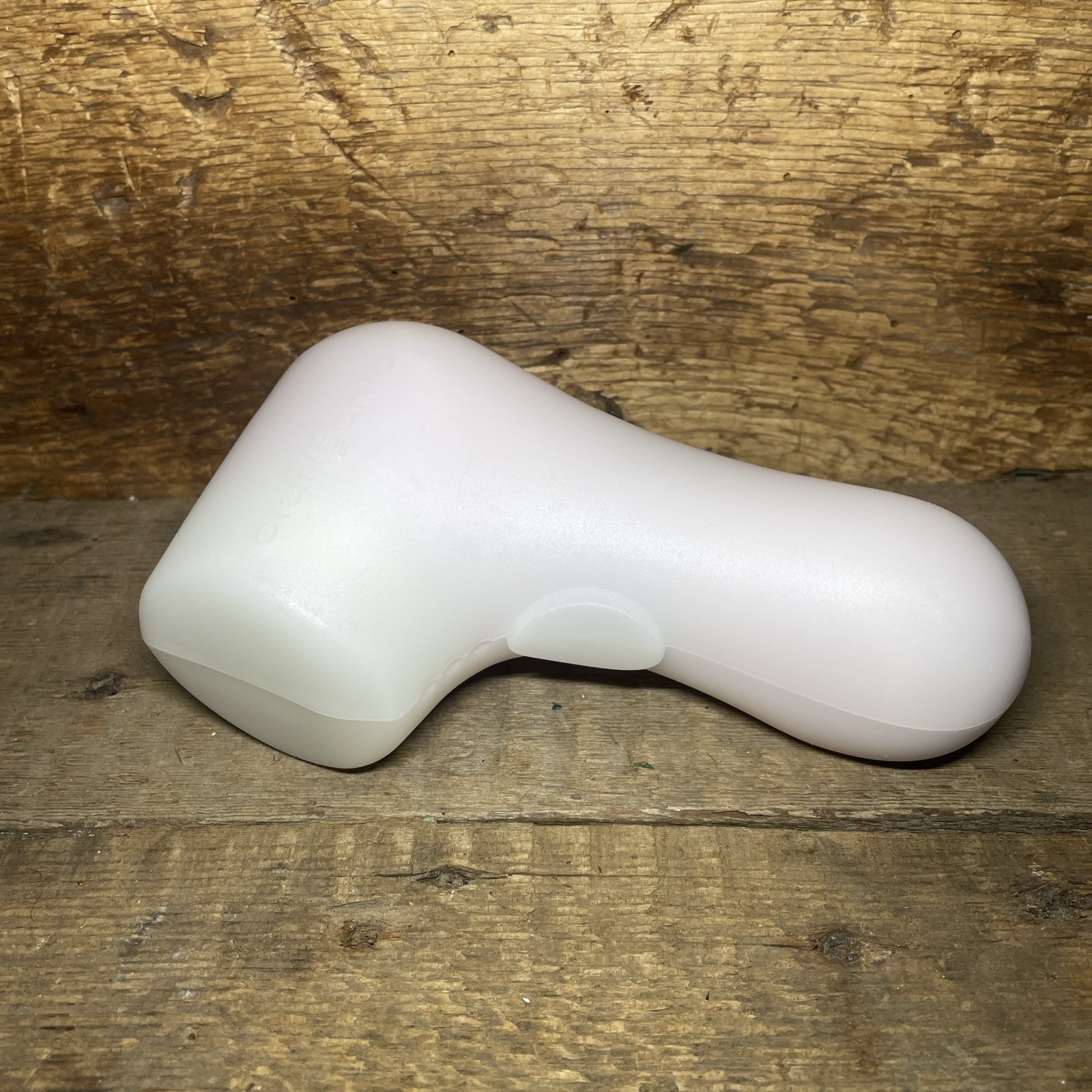 Clarisonic Pink Mia Smart Sonic Cleansing Face Brush W/Charger Case 1 Brush