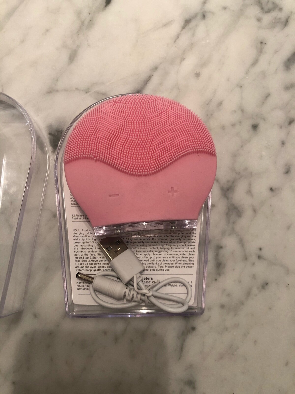Silicone electric facial cleanser pink pink totally new