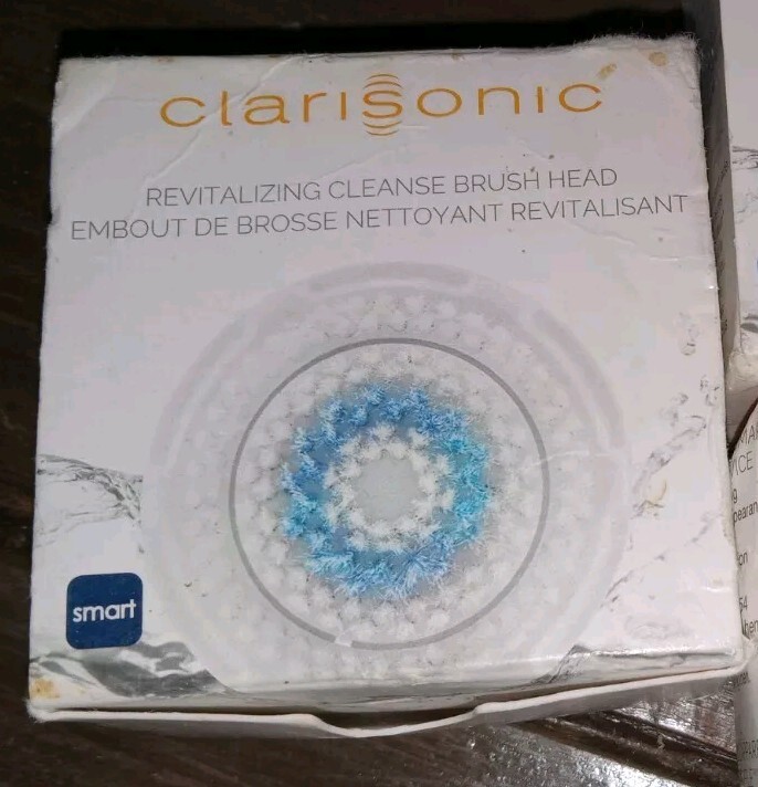 NIB Clarisonic Revitalizing Cleanse Brush Head