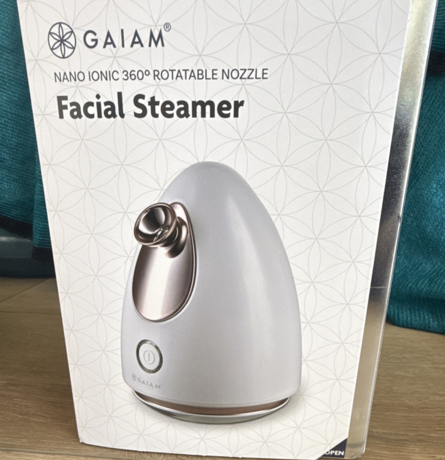 GAIAM Nano Ionic Mist Facial Steamer 360° Rotatable Nozzle White Silver