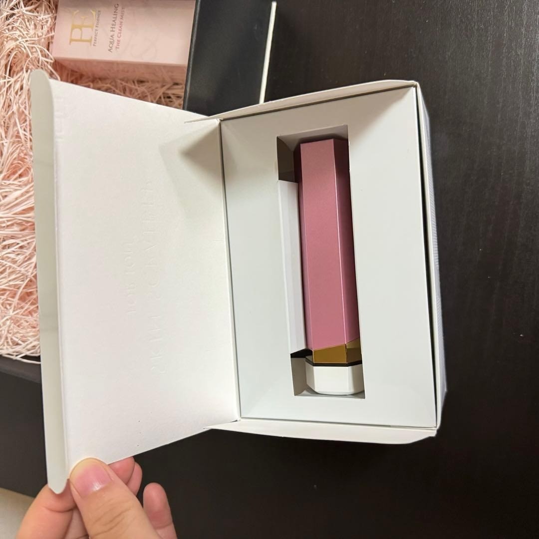 ARTISTIC & CO. SKIN SCRABLER FOR ION Pink Home Skin Care Device From Japan New
