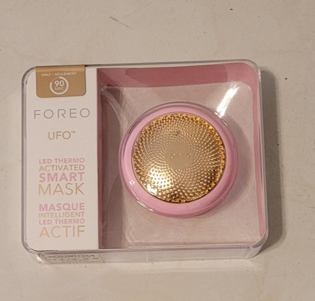 FOREO UFO LED Smart Mask – Color Fuchsia