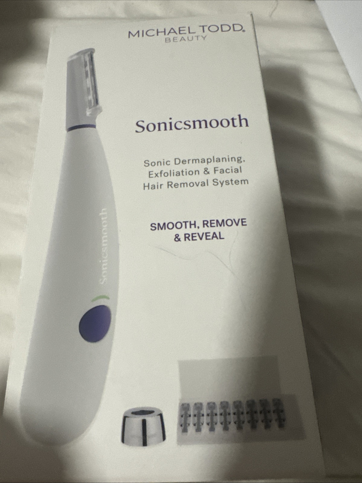 MICHAEL TODD Beauty – Sonicsmooth Dermaplaning System – White *Open-box*
