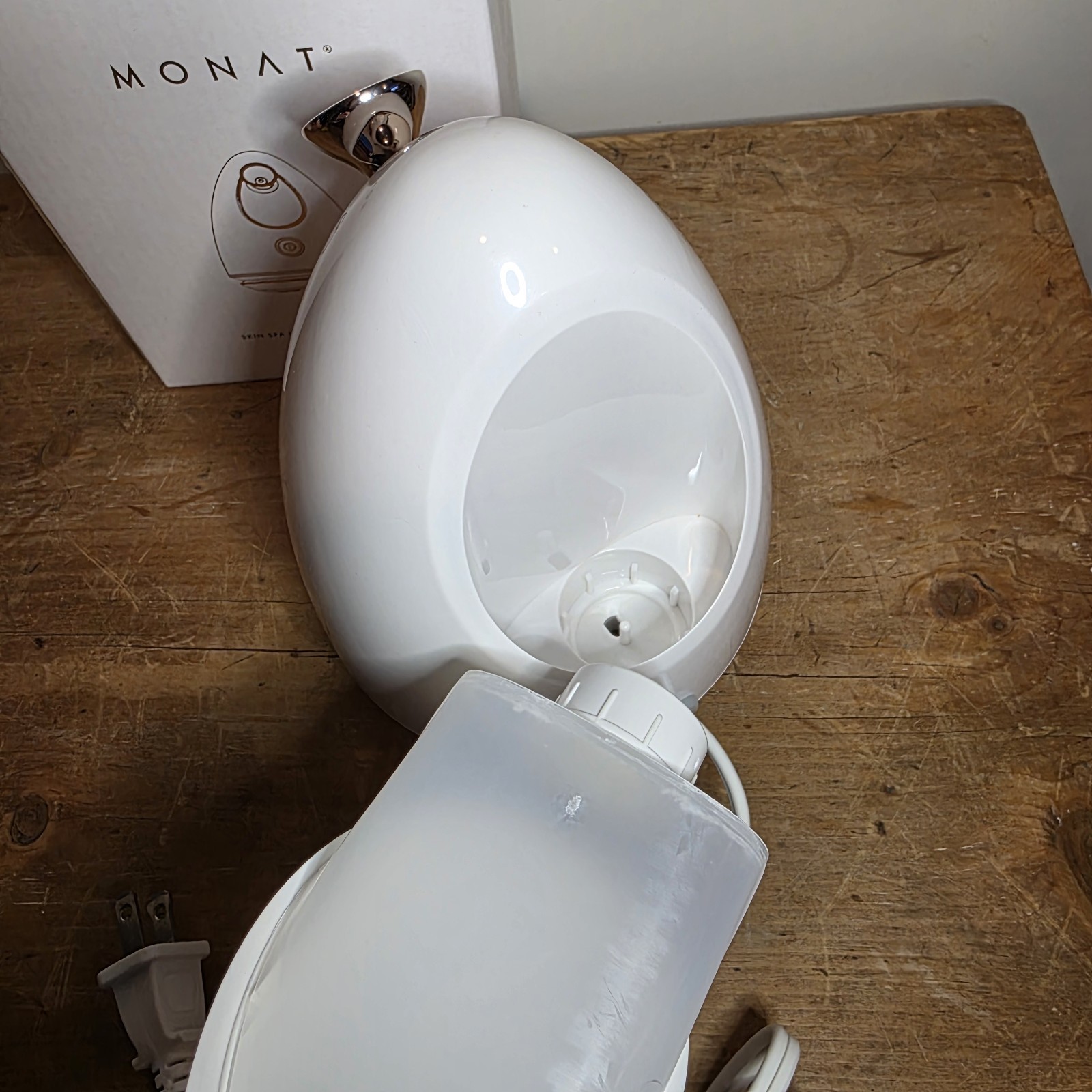 Monat Skin Spa Hydrating Facial Steamer Used With Original Box