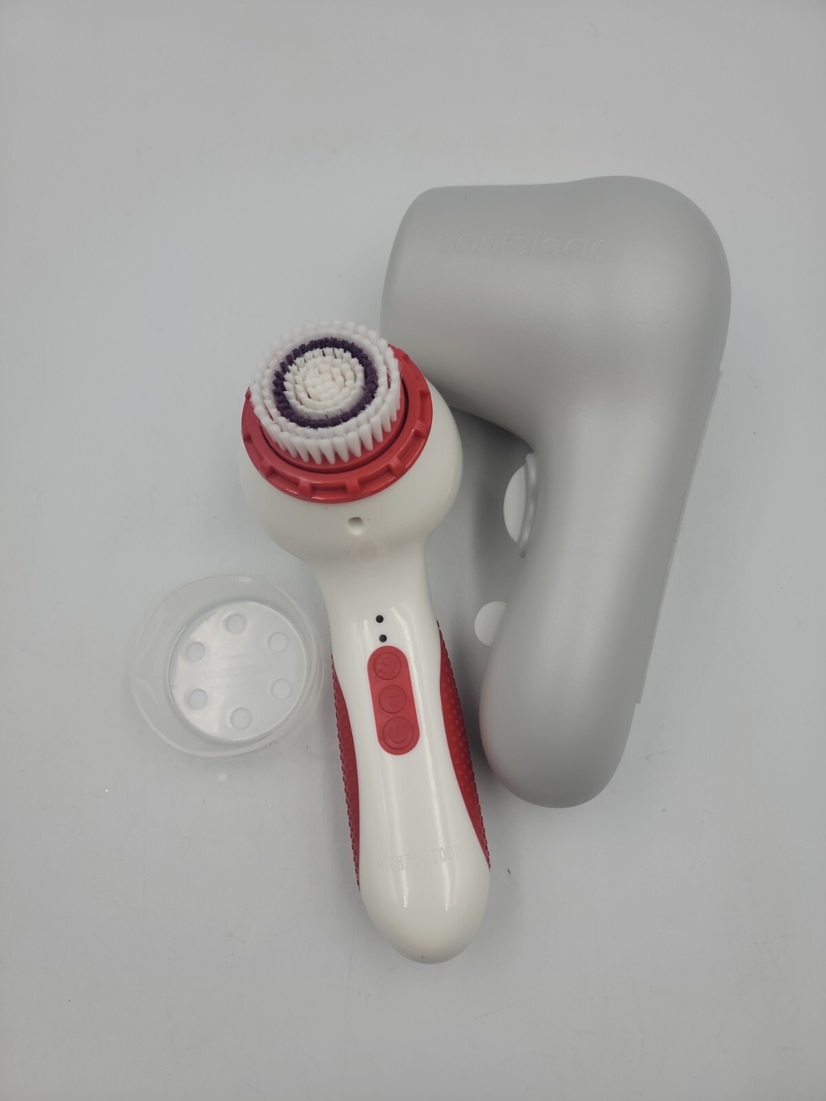 MICHAEL TODD SONICLEAR ELITE SKIN CLEANSING SYSTEM – RED – UNTESTED