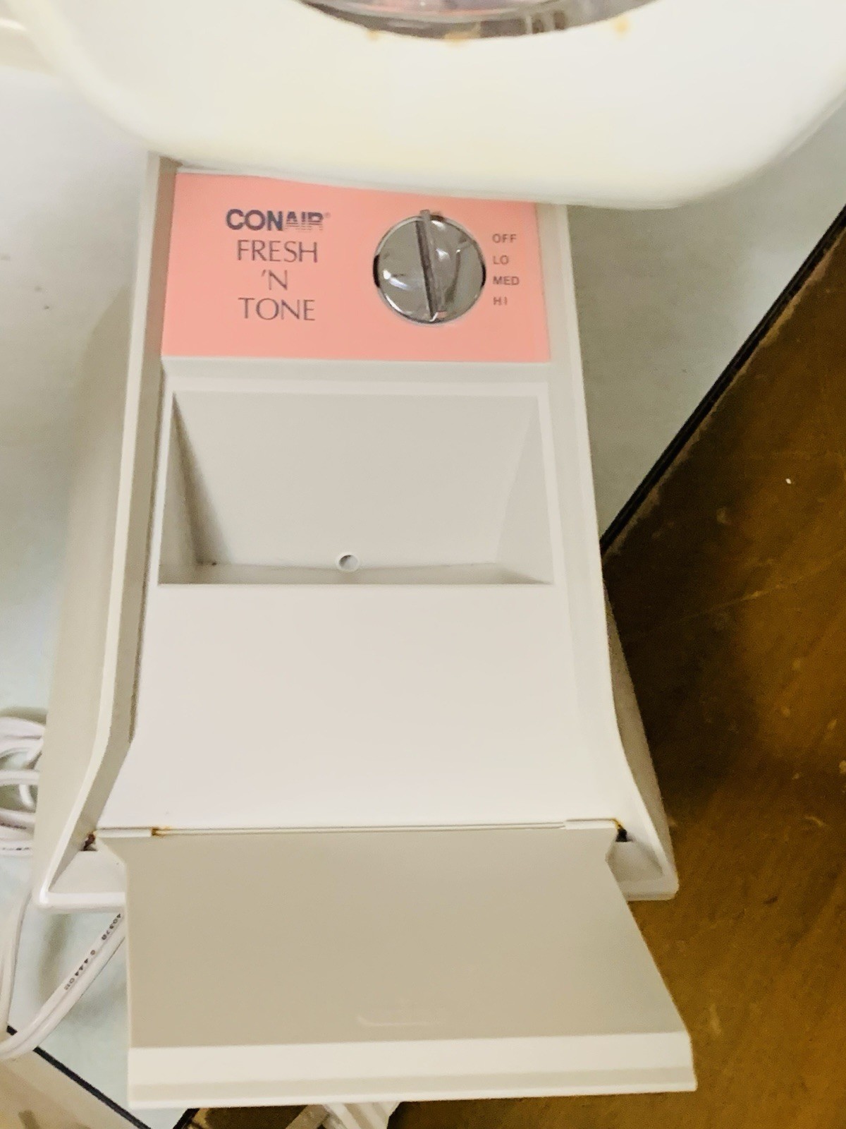 Conair 1986 Vintage Fresh ‘N Tone Facial Cleaning Mist Sauna Prop & Tested