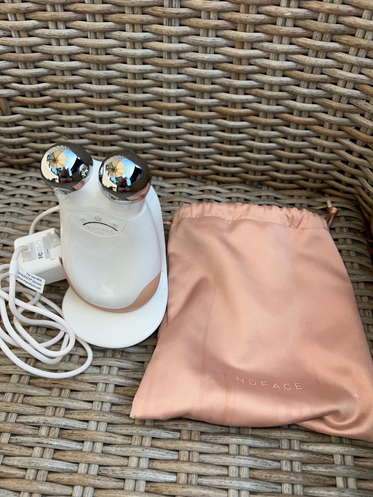 NuFACE Trinity Pro Facial Toning Device + LED Wrinkle Reducer