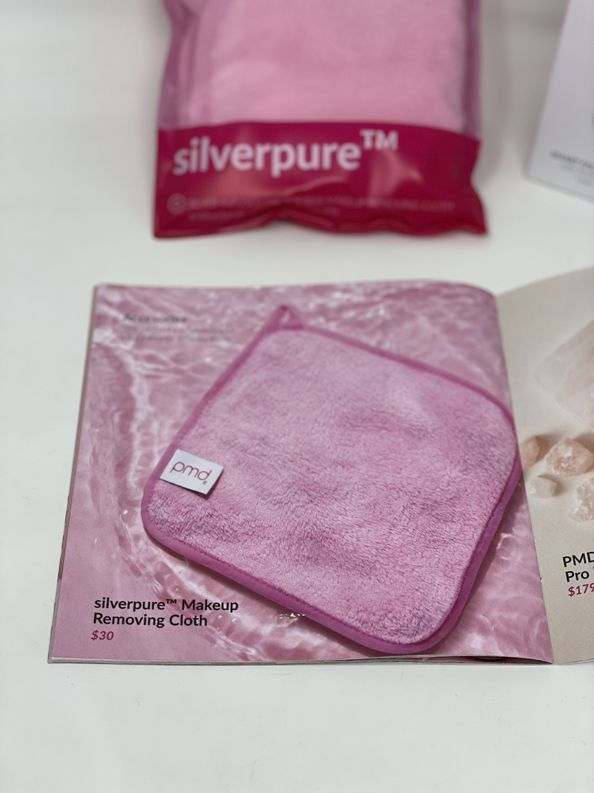 Genuine PMD Clean Pro RQ Electric Facial Brush Pink Traveling Case Makeup Towel