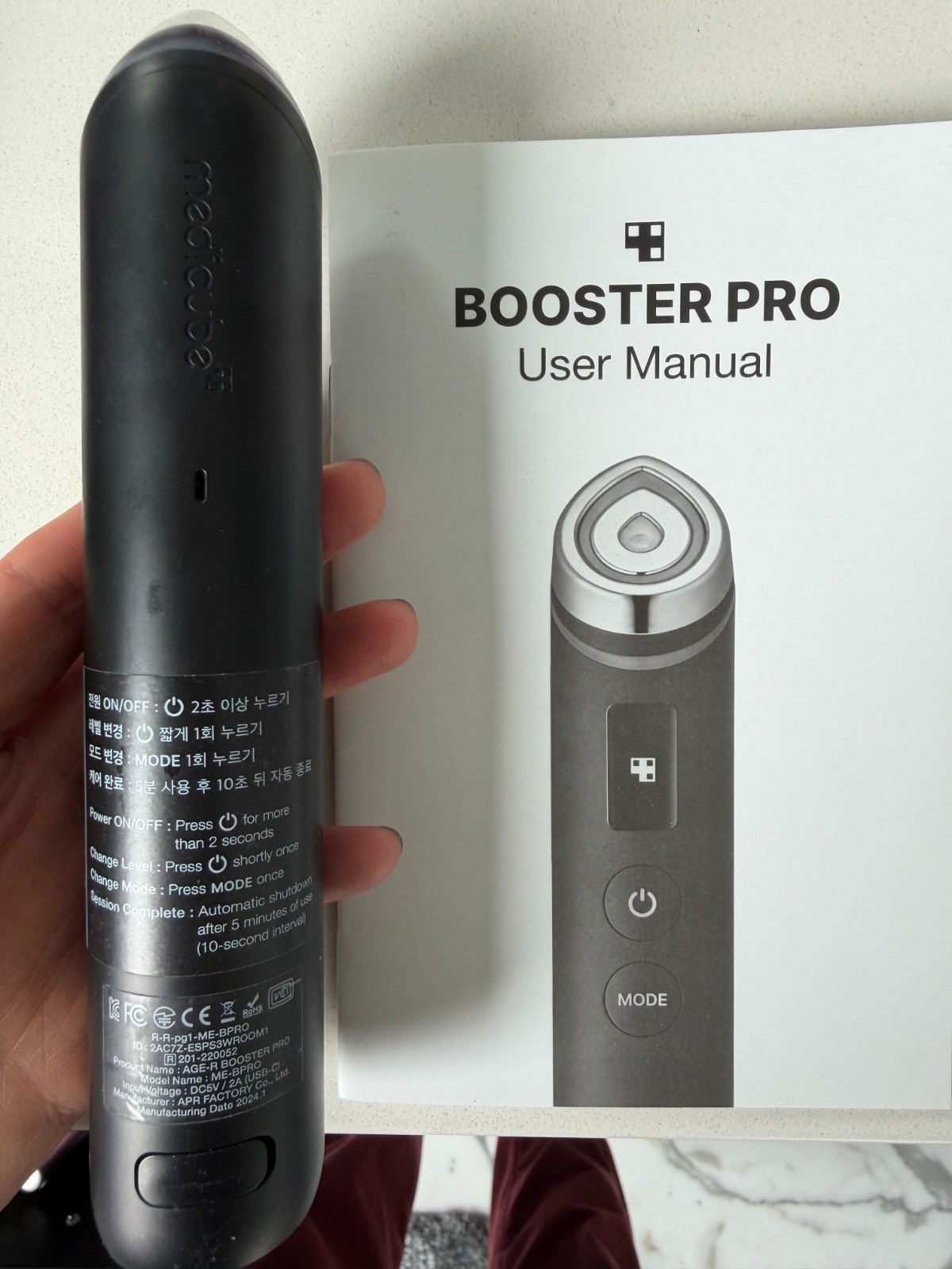 Medicube AGE-R Booster Pro Black LED EMS K-Beauty Anti-Aging Skin Care Device