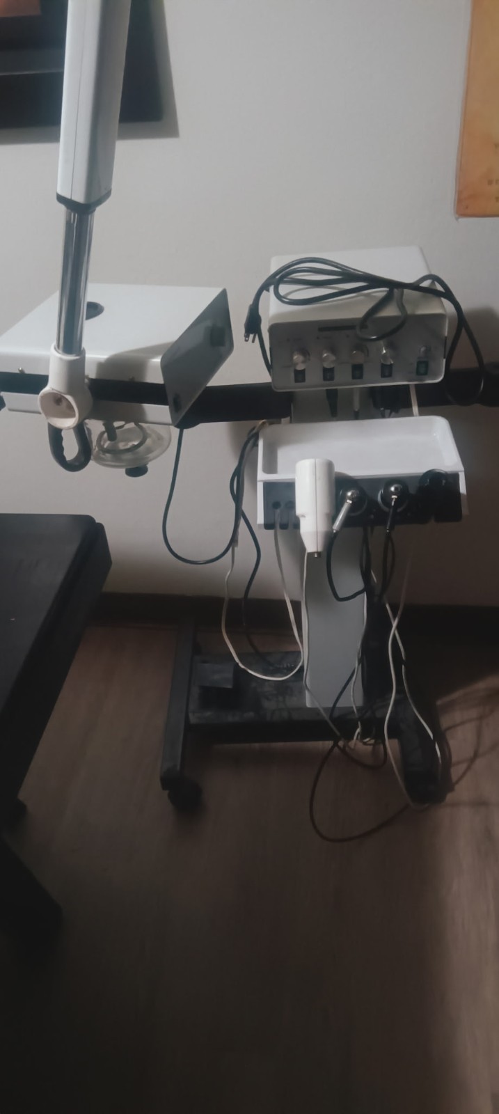 T214 8 Function Facial Skincare Machine