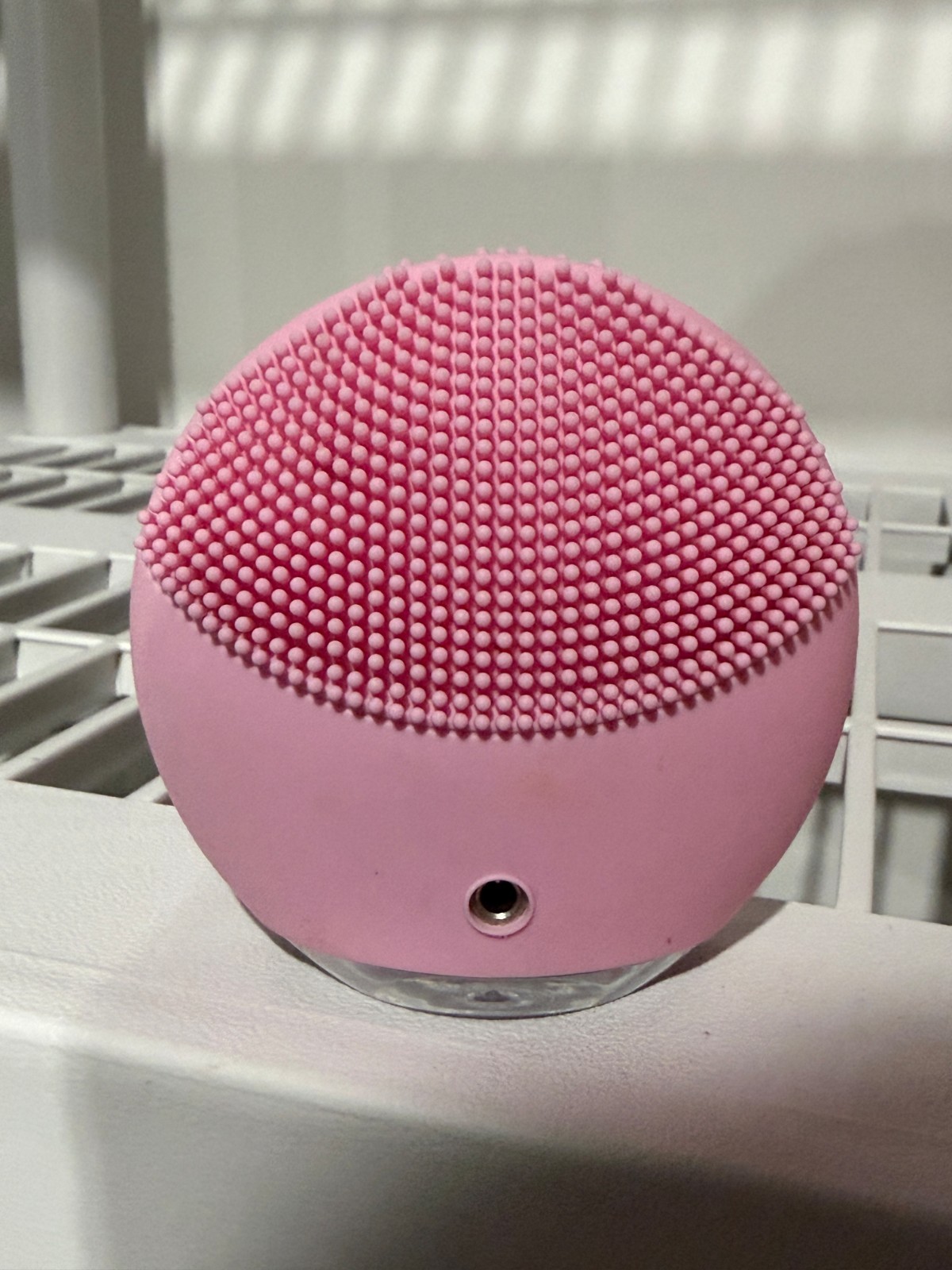 FOREO LUNA mini 2 Silicone Facial Cleansing Brush Pearl Pink No Charger AS IS