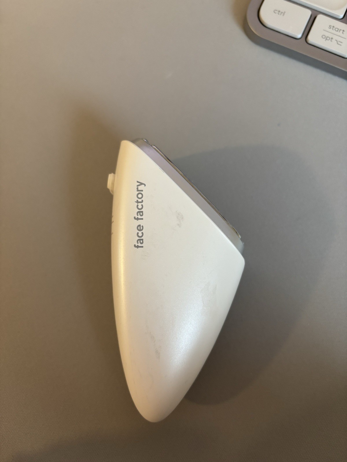 Face Factory LED Care Cell Liner Beauty Device