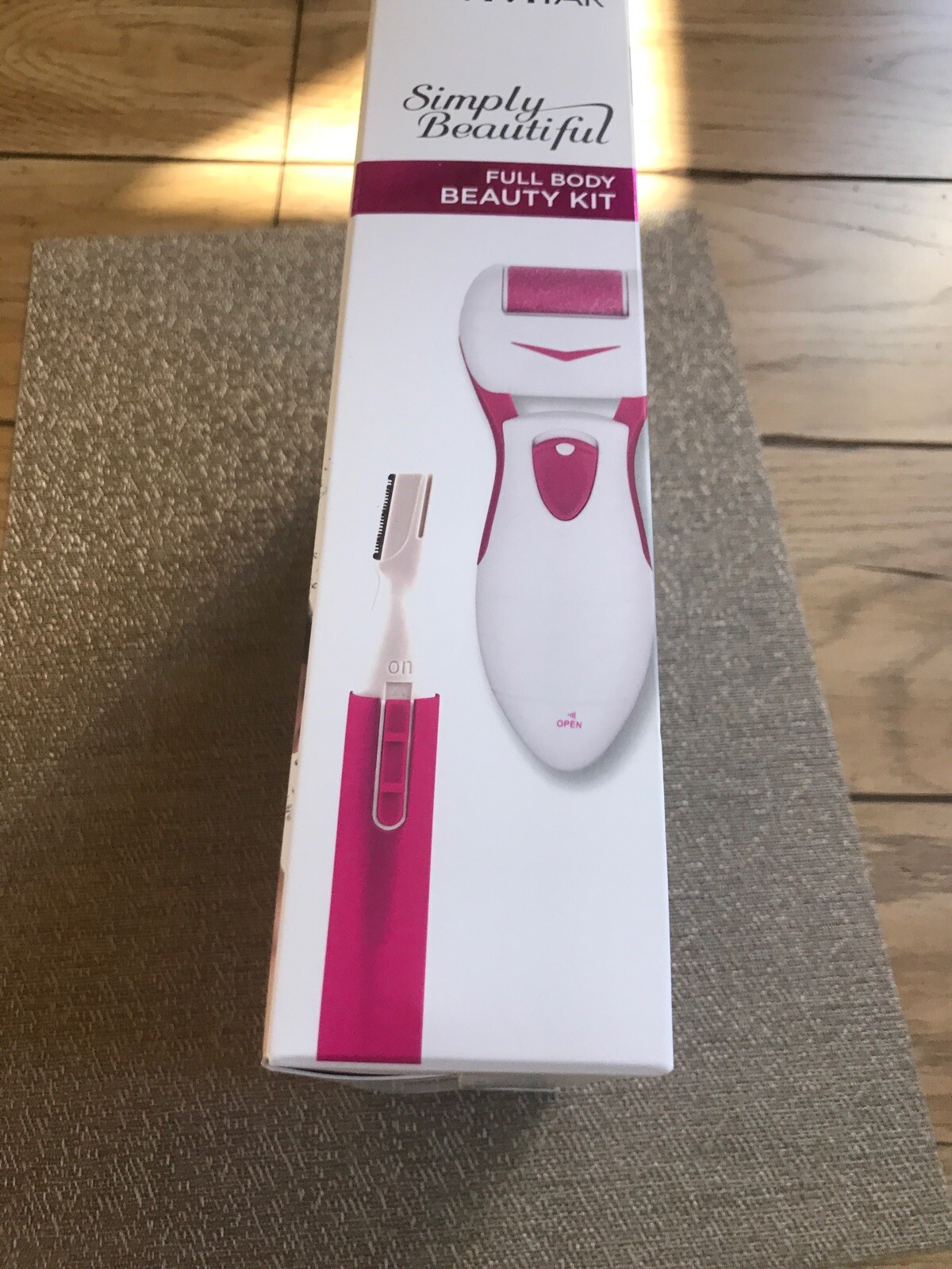 Beauty Body Essentials Gift Kit NEW IN BOX