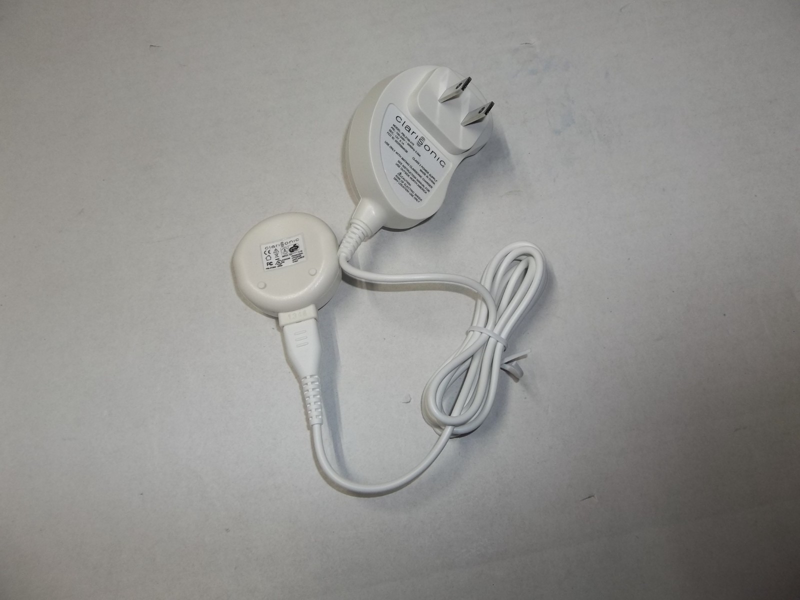 OEM Clarisonic Charger for MIA 1 MIA 2 Skin Facial Brush PBL3100-479 PBL6226