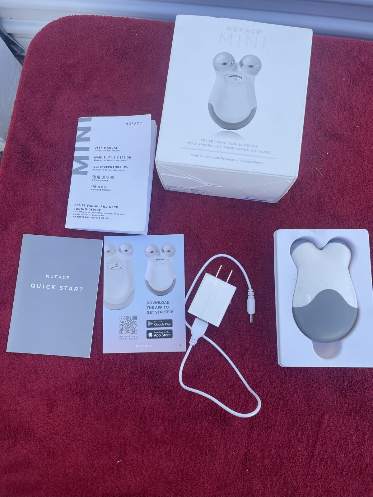 NuFACE MINI Facial Toning Device White Tone Lift Contour