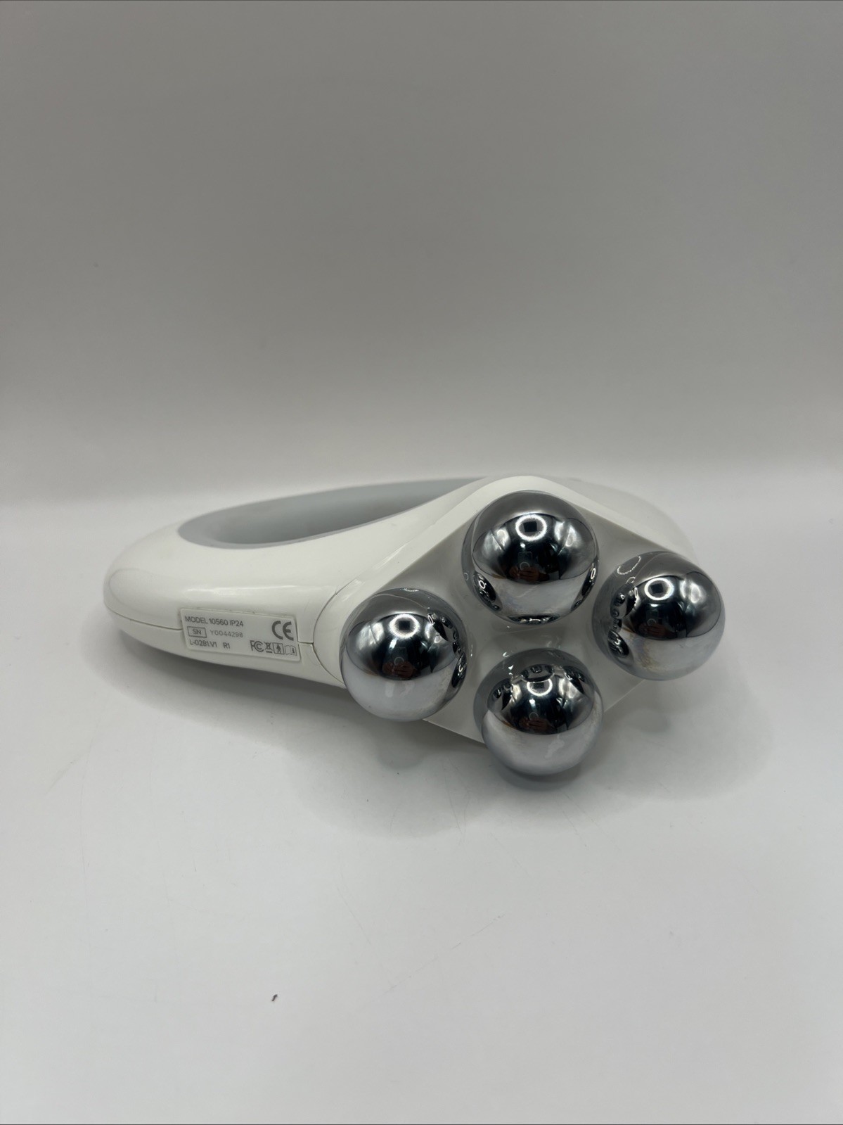 NuFACE NuBODY Skin Toning Device – White Pre Owned