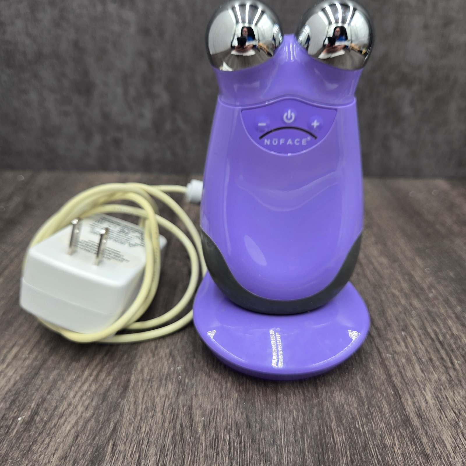 NuFACE Trinity Facial Toning Device Lilac Microcurrent Skin Care Tool Tested