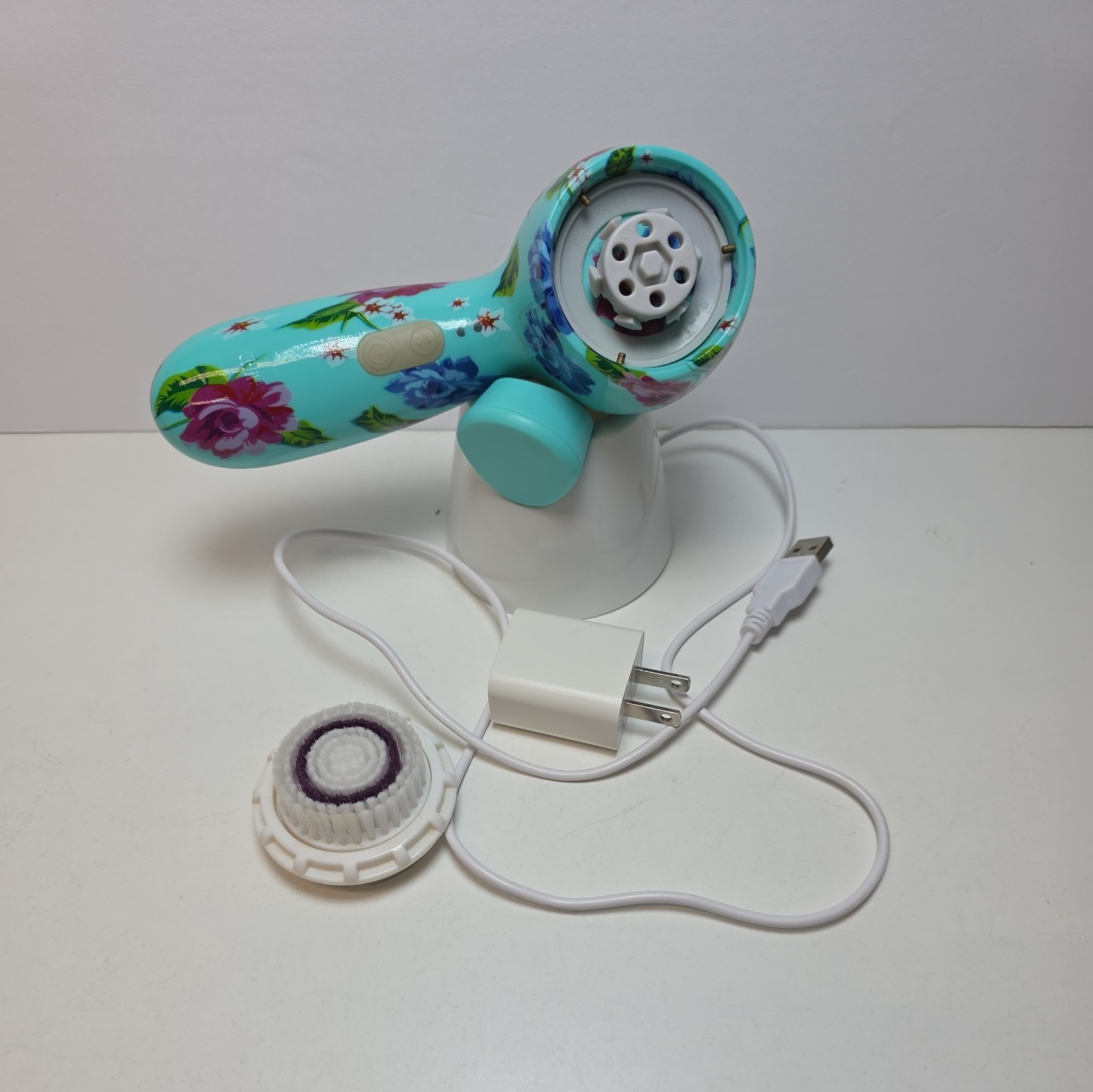 Used Soniclear Petite by Michael Todd Beauty Antimicrobial Sonic Skin Cleansing
