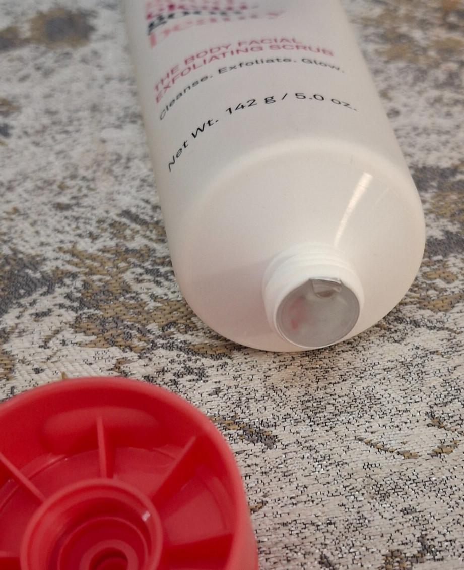 NagraCoola CLIE Sonic Facial Cleansing Brush w/ Goop Beauty Scrub