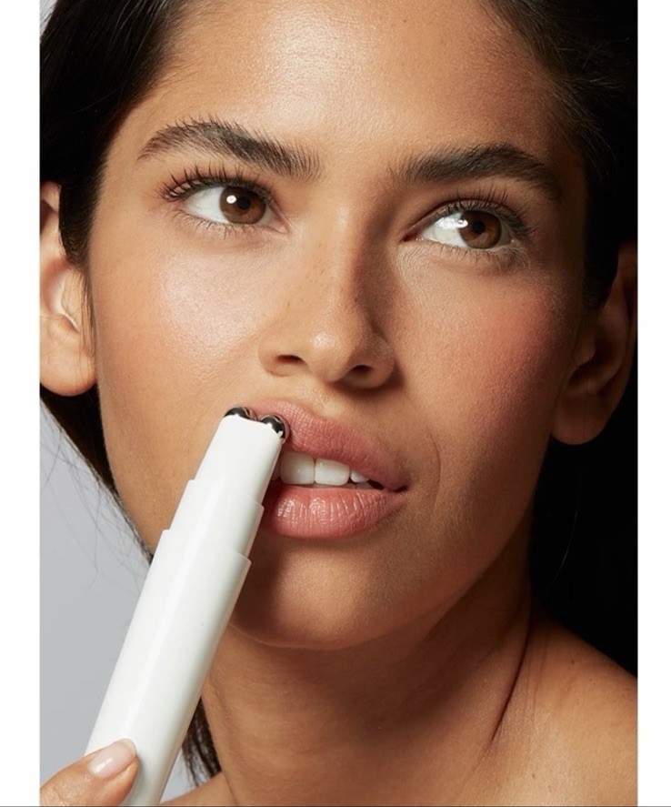 NUFACE FIX LINE SMOOTHING DEVICE BRAND NEW NO SERUM!!
