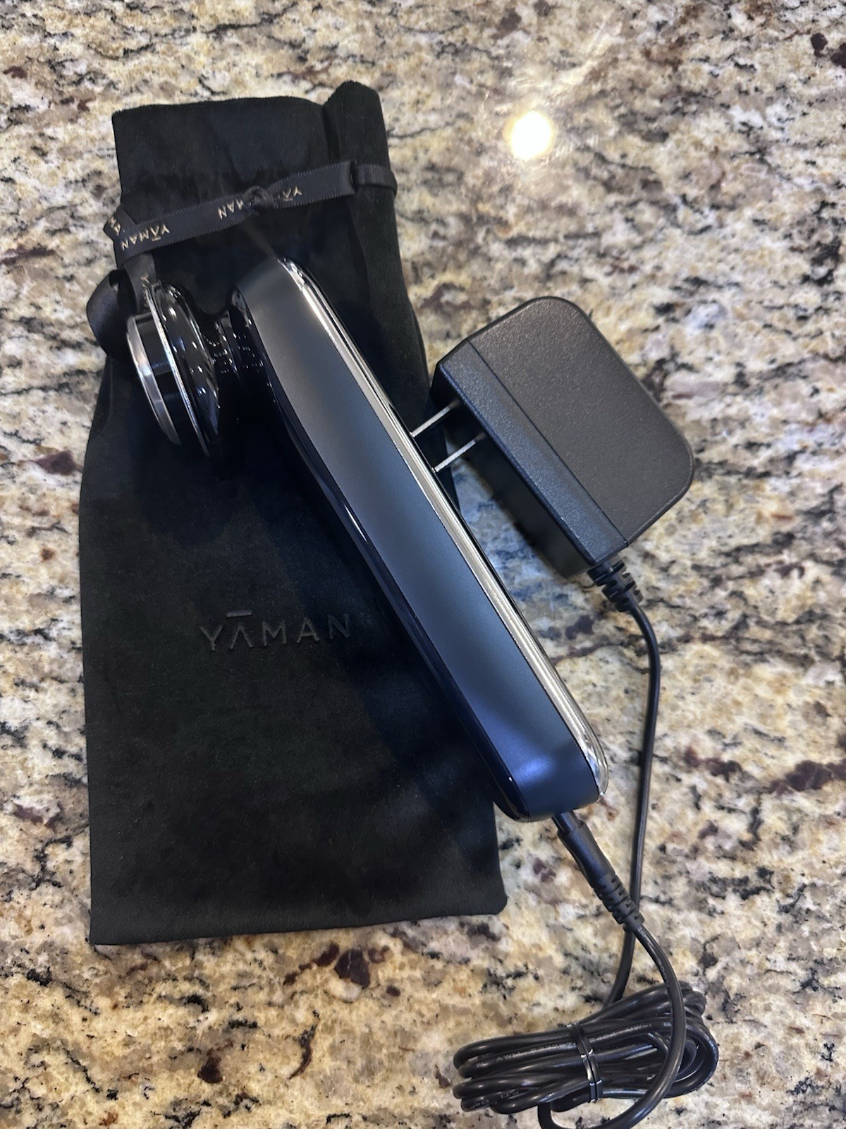 YA-MAN Premium Facial Roller Massager EMS Lift Black Open Box – Never Used!