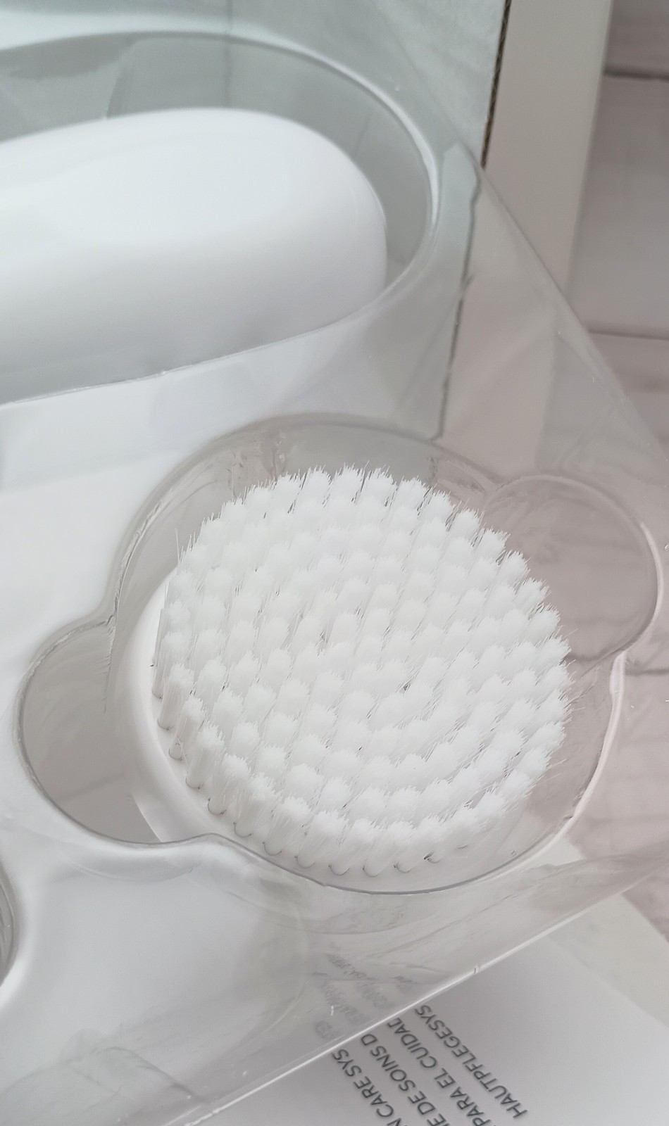 MARY KAY SKINVIGORATE SONIC SKIN CARE SYSTEM, BRUSH HEAD & USB CORD. New Open Bx