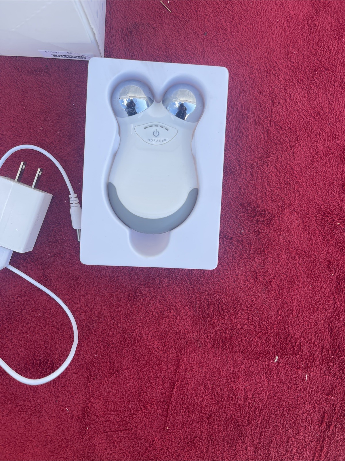 NuFACE MINI Facial Toning Device White Tone Lift Contour
