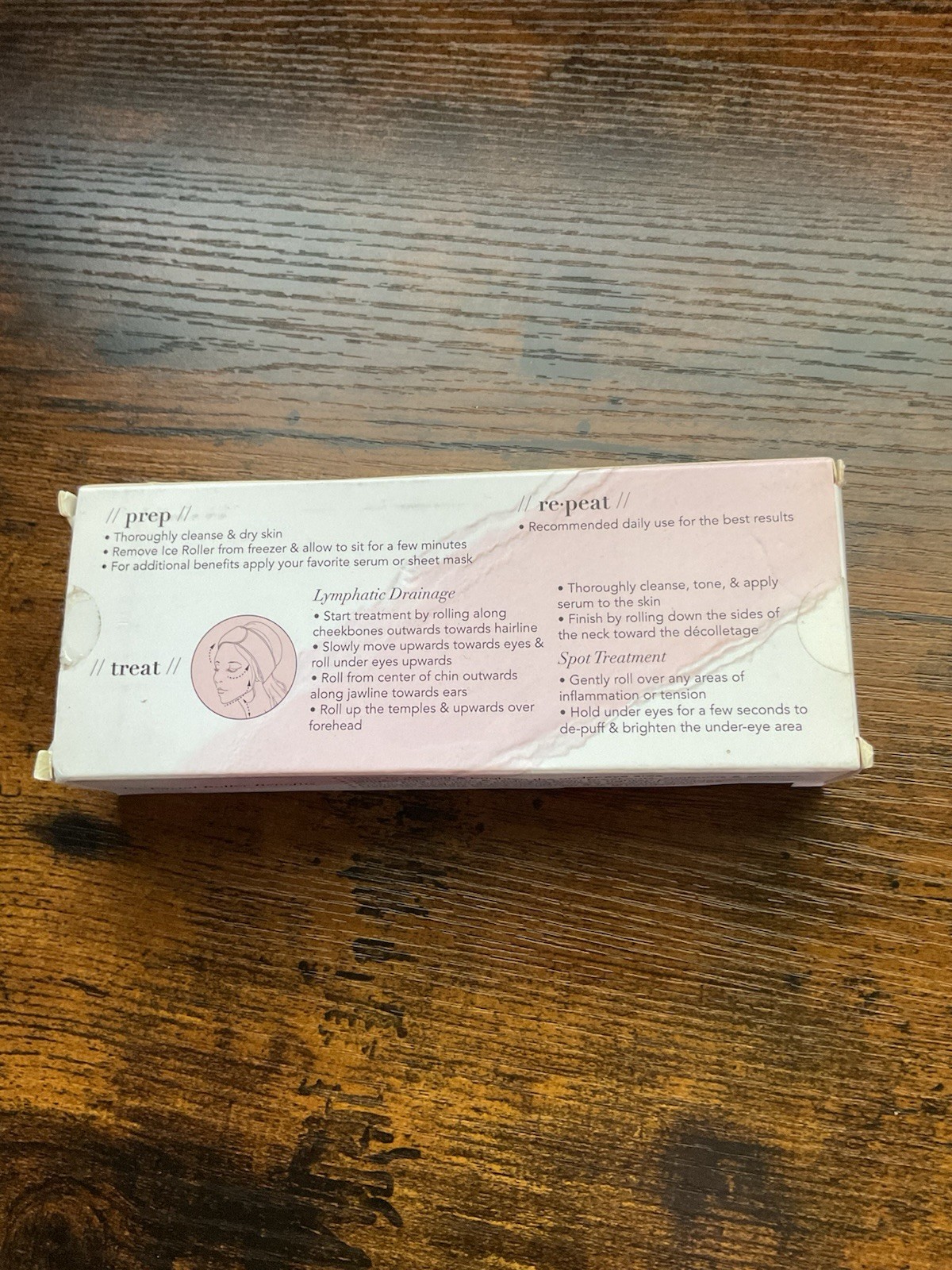 Kitsch Ice Roller for Sensitive Skin Promotes Lymphatic Drainage
