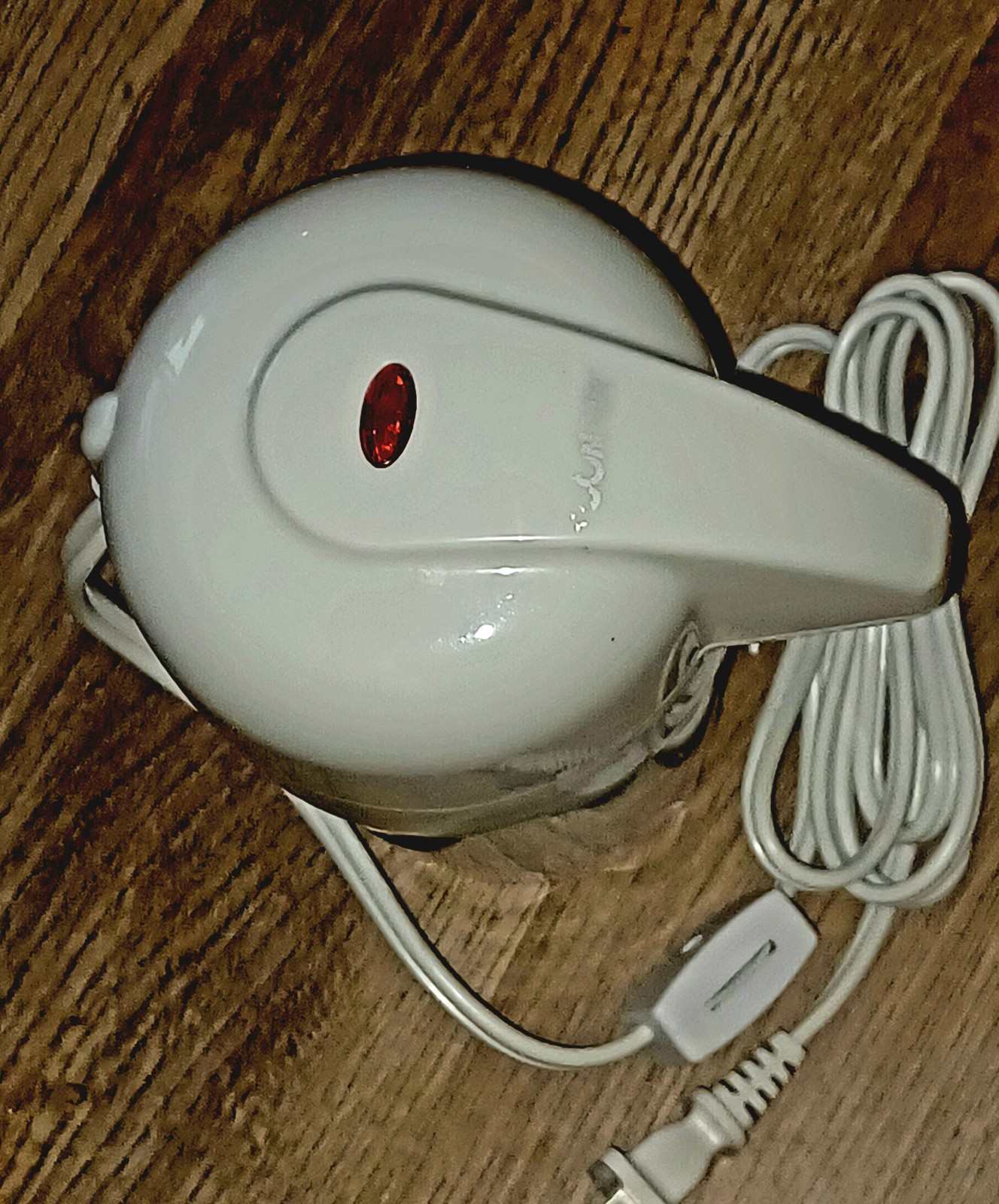 CONAIR TRUE GLOW Heated Lotion Dispenser Warmer HLD23TGR Warm Lotion Silky Skin
