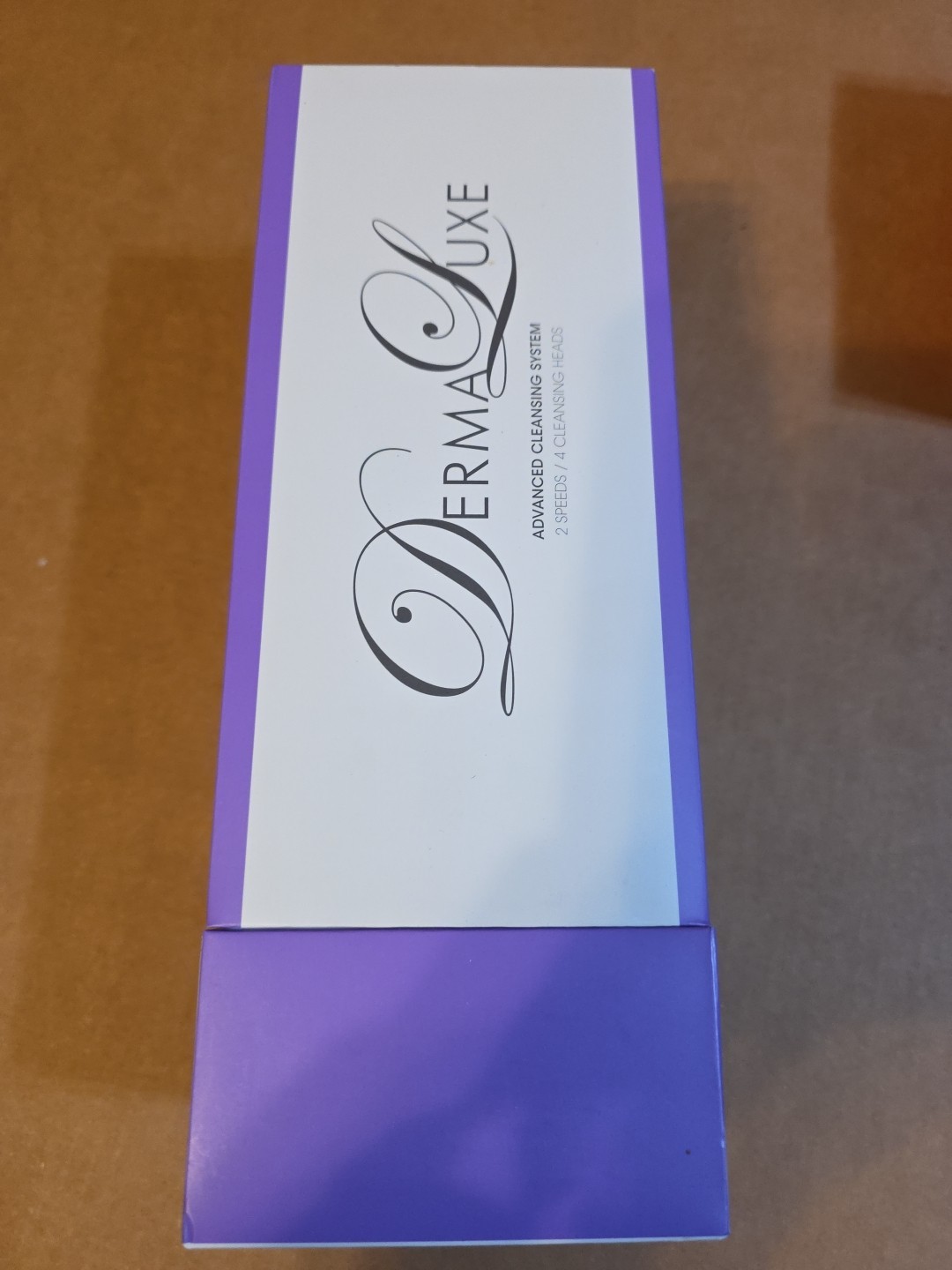 DERMALUXE/ADVANCE CLEANSING SYSTEM (2 SPEEDS/4 CLEANSING HEADS)-New In Box