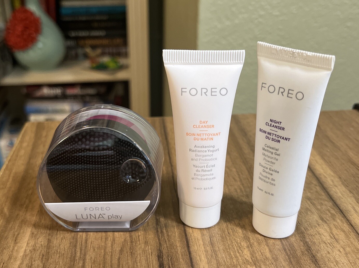 FOREO LUNA Play Sonic Face Cleansing Midnight + Day & Night Cleanser Gift Set NE